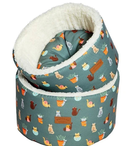 Danish Design Fatface Mischievous Cats Cosy Cat Bed