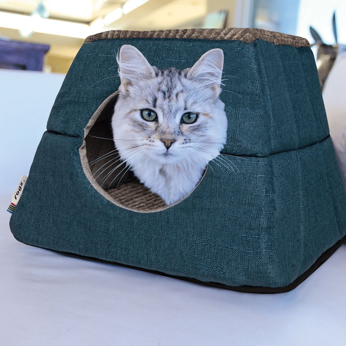 Rogz Oslo Igloo Pod Cat Bed