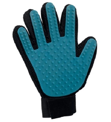 Trixie Fur Care Glove for Coat Type 4/5 Dogs & Cats